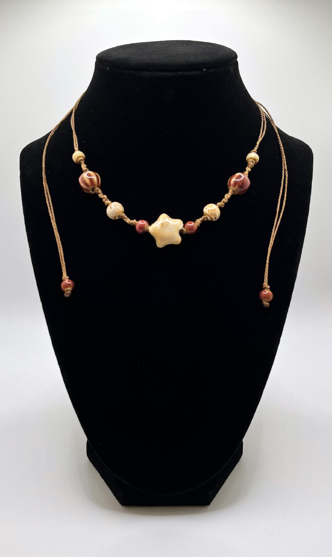 Fall Star Beige and Maroon Chunky Necklace